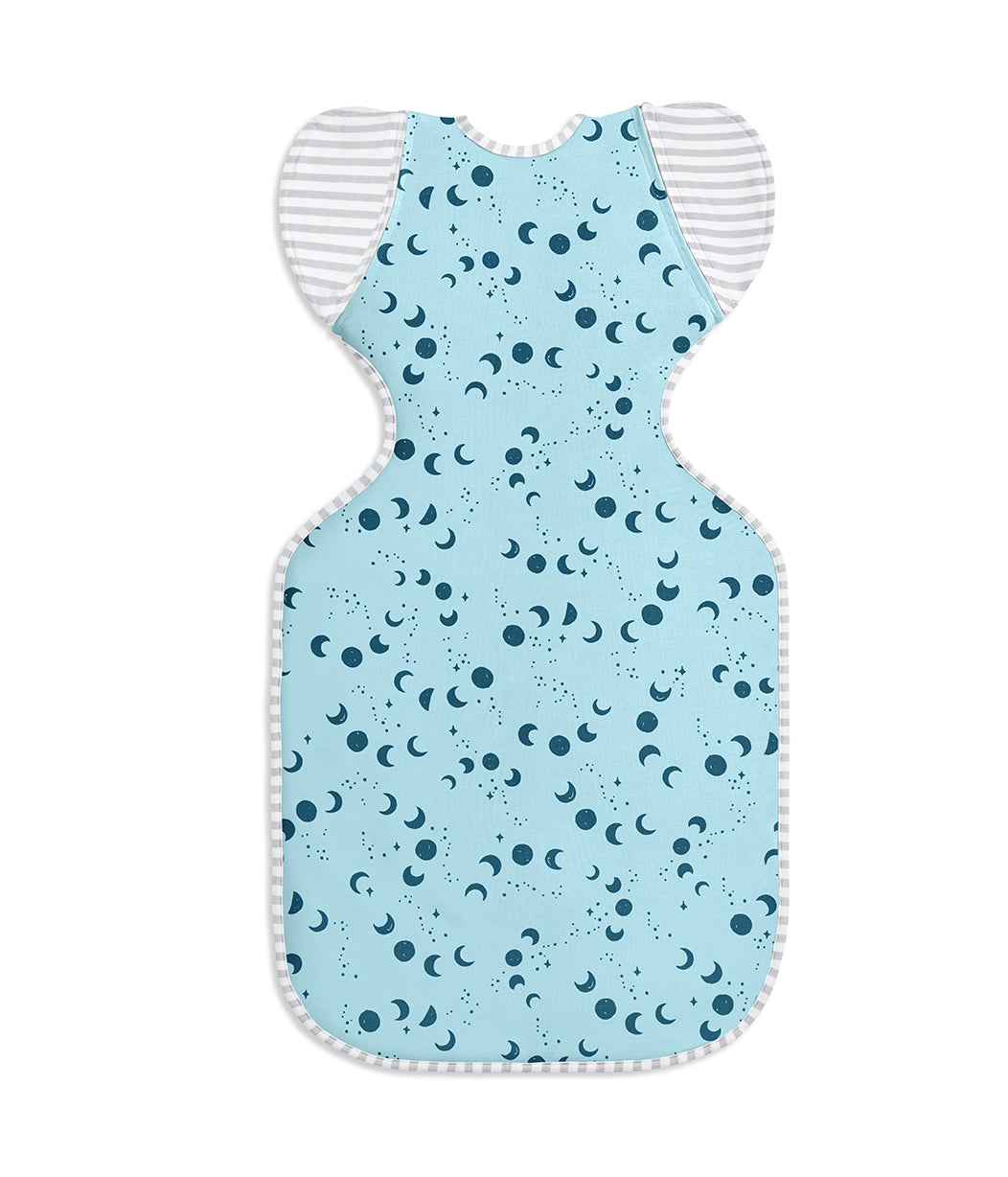 Swaddle Up™ Transition Bag Bamboo Lite 0.2 TOG Moonscape Light Marine