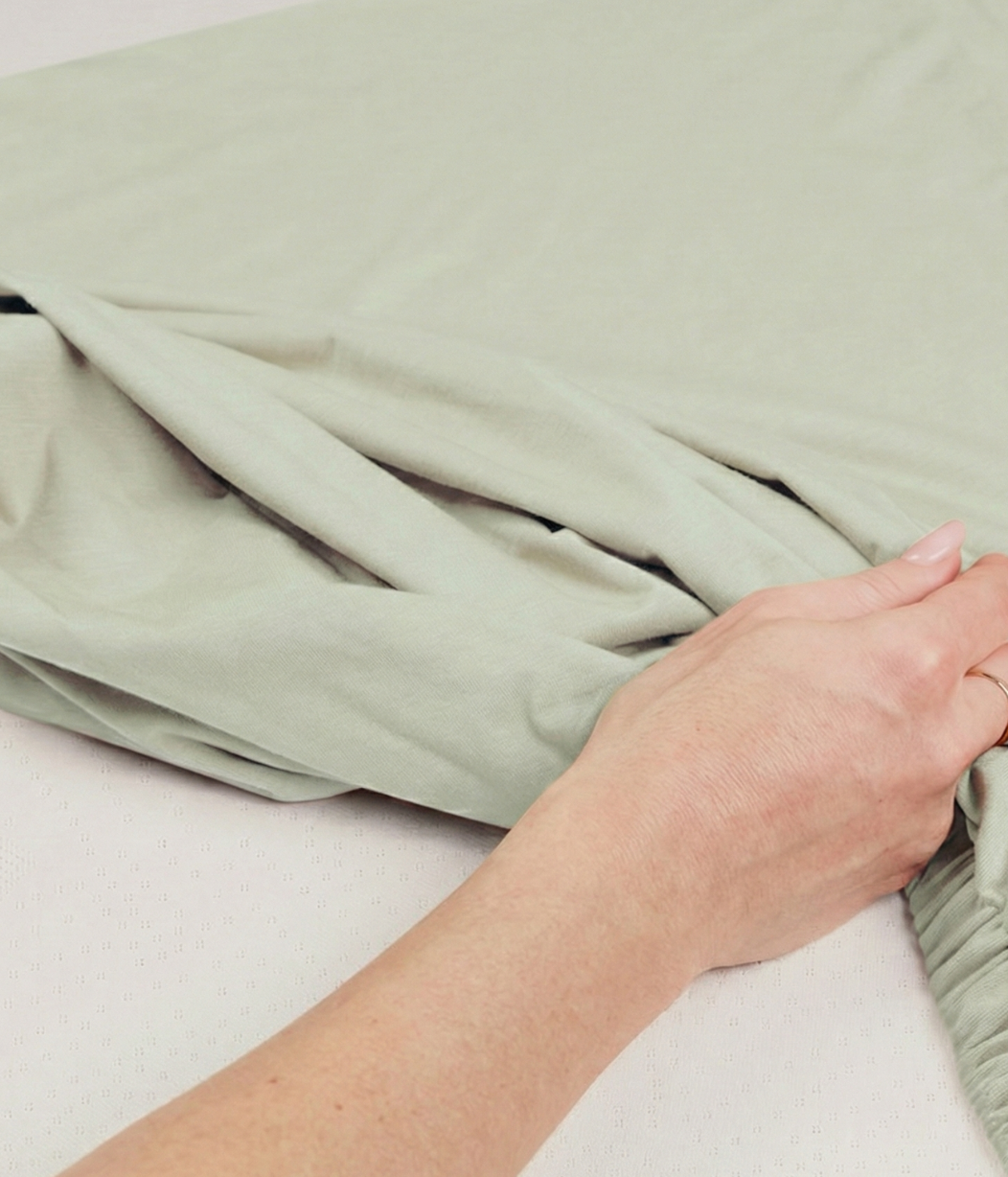 HushDry™ 2-in-1 Waterproof Fitted Crib Sheet Viscose from Bamboo Sage