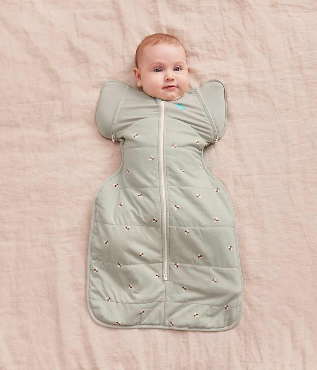 Swaddle Up™ Transition Bag 2.5 TOG Cotton Olive Bees